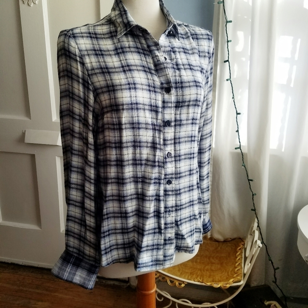 SALE! Blue Plaid Button Down Shirt / Labeless / Size S-M